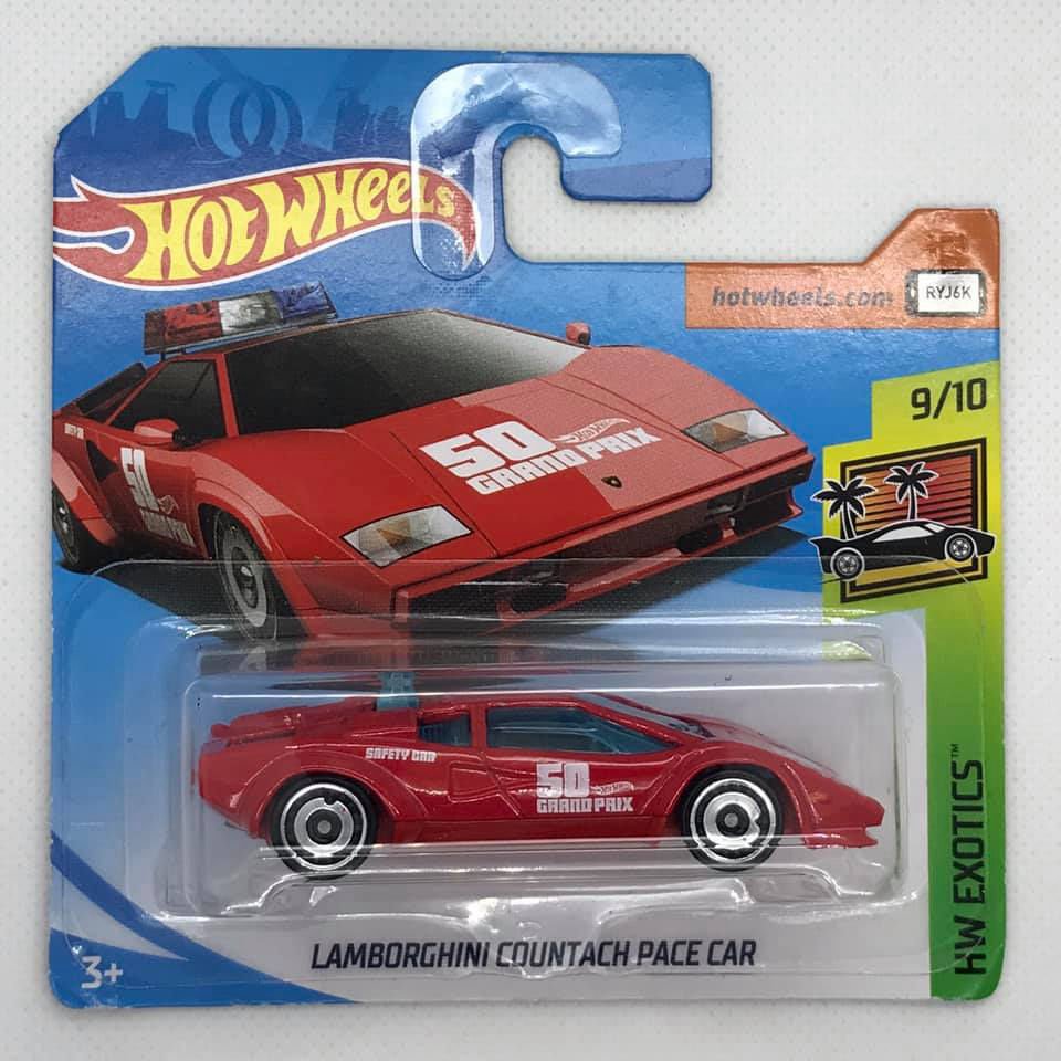 Hotwheels Exotics Lamborgini Countach Pace Car
