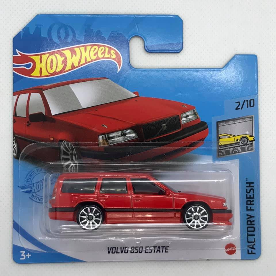 Hotwheels Factory Fresh Volvo 850 Estate